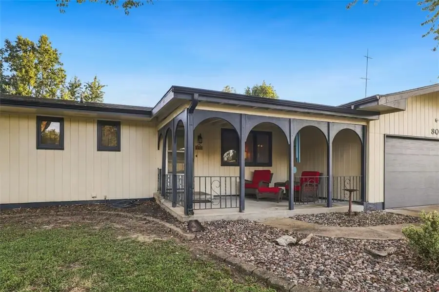 805 Ann Avenue, Harrisonville, MO 64701 - #3