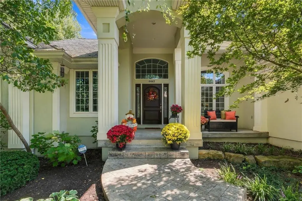 8447 Summit Street, Lenexa, KS 66215 - #1