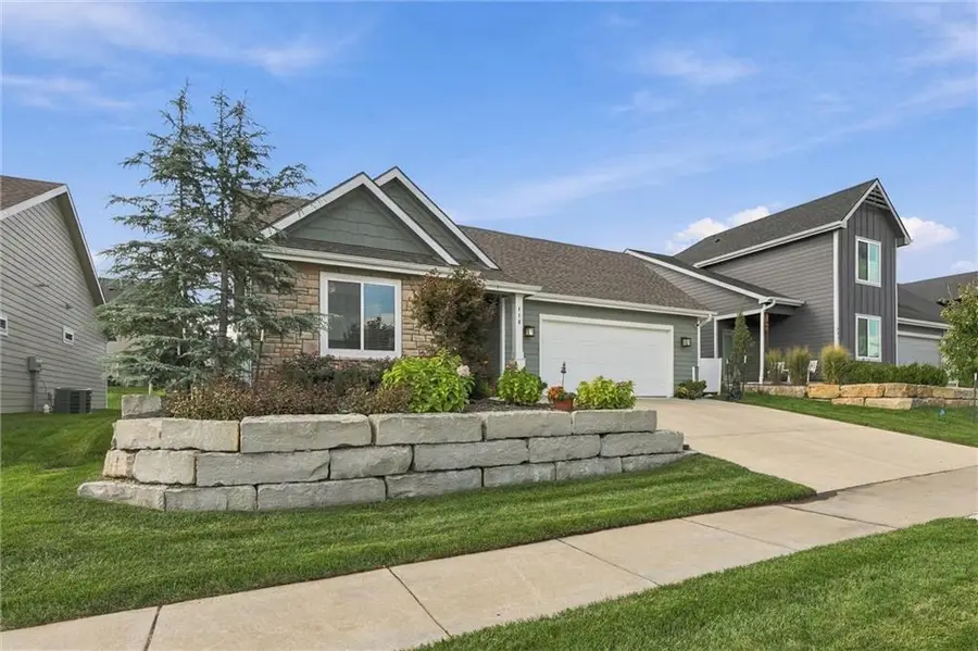 419 N Daylily Drive, Lawrence, KS 66049 - #3