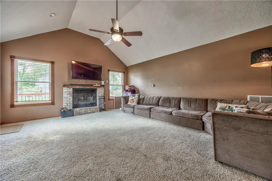 301 N Harrison Street, Spring Hill, KS 66083 - #2