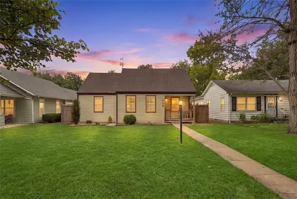 825 S Mulberry Street, Ottawa, KS 66067