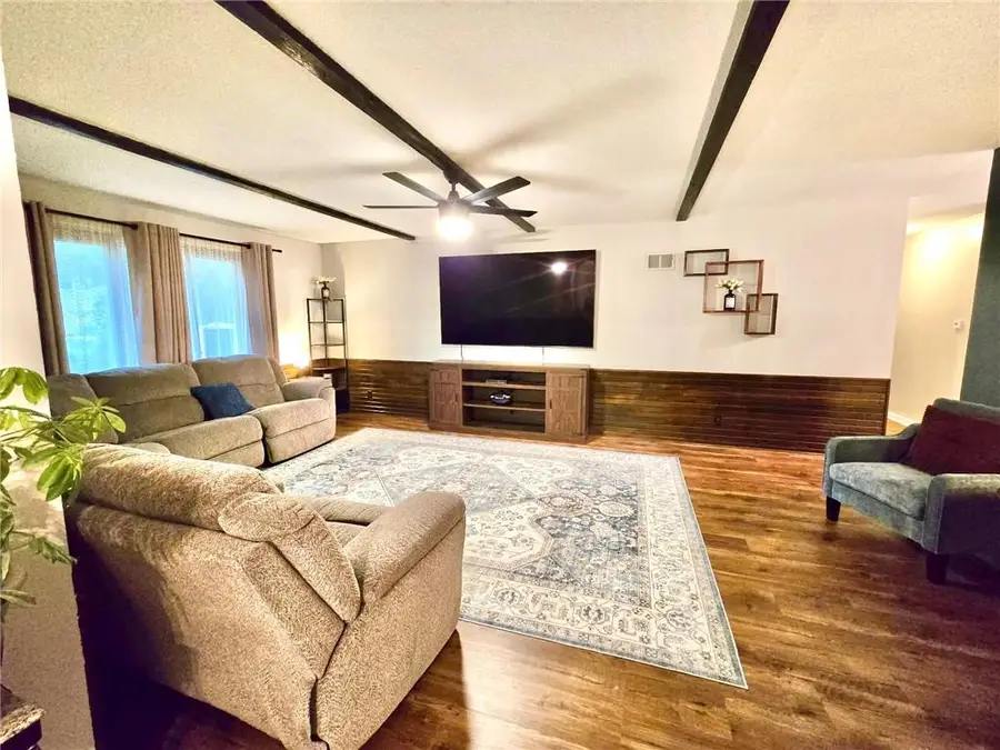207 S Broadmoor Street, Louisburg, KS 66053 - #3