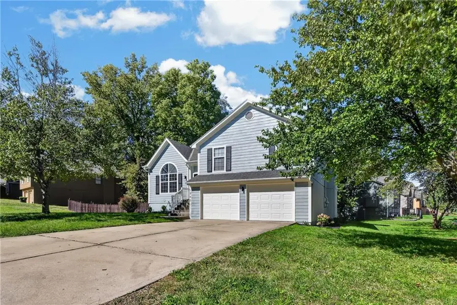 1500 NE Bronze Drive, Lees Summit, MO 64086 - #2