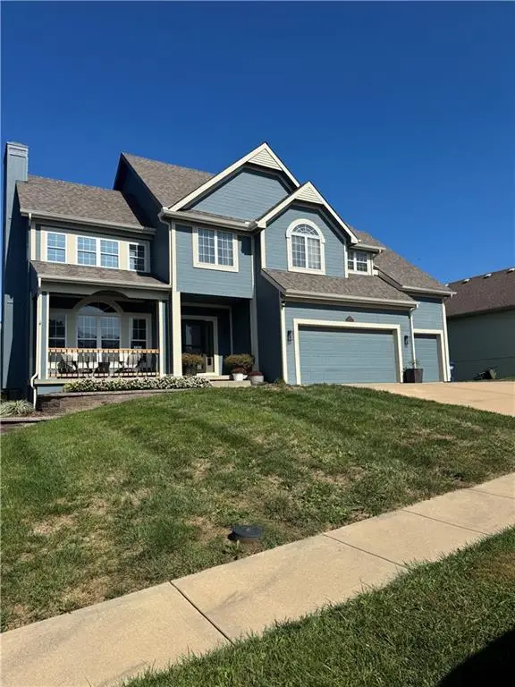 806 Cherry Lane, Smithville, MO 64089