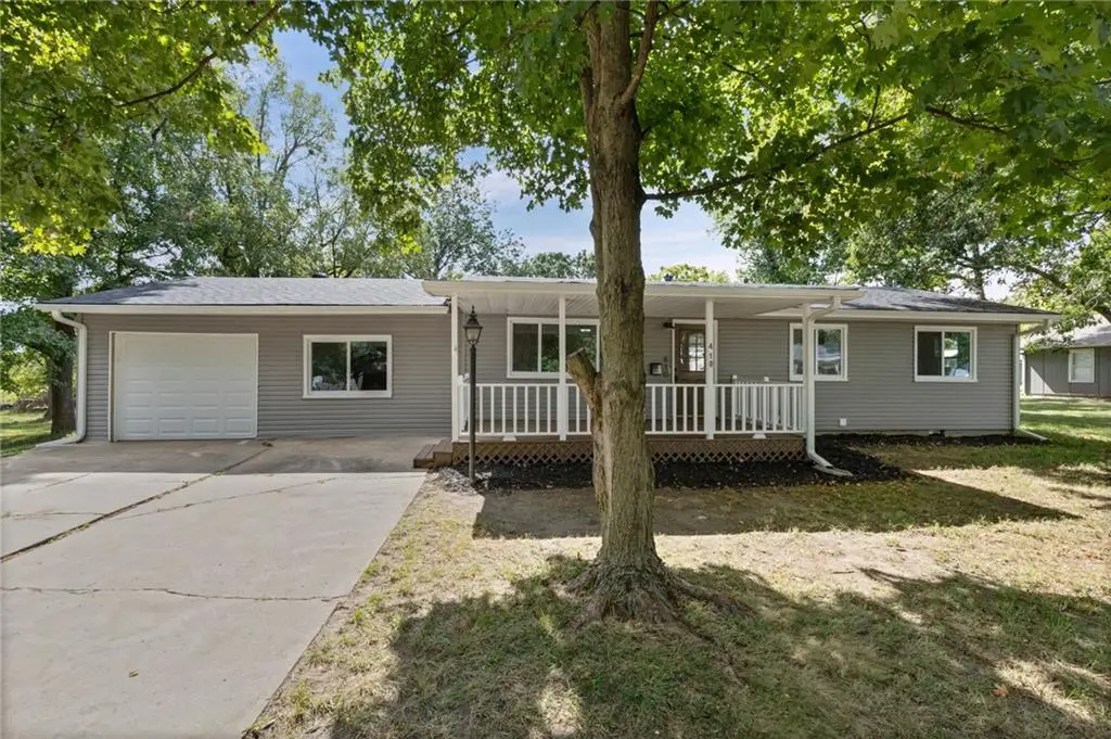 410 E Elm Street, Drexel, MO 64742 - #1