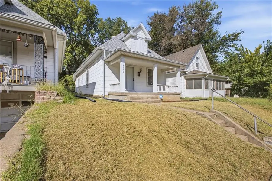 3848 E 9th Terrace, Kansas City, MO 64127 - #3