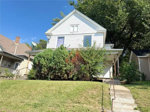 813 W 5th Street #813 & 815, St Joseph, MO 64501