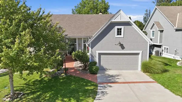 11118 W 121 Street, Overland Park, KS 66213