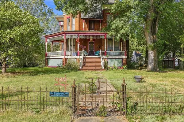 924 S National Avenue, Fort Scott, KS 66701