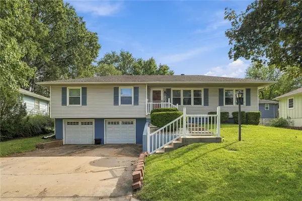 9053 E 83rd Street, Raytown, MO 64138
