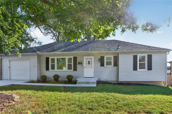 312 S Chester Terrace, Olathe, KS 66061