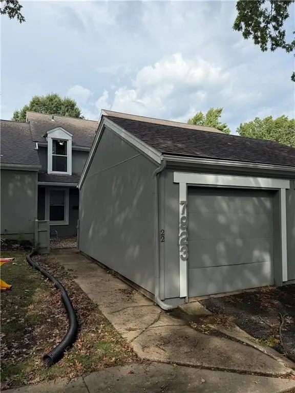 7923 Colony Lane, Lenexa, KS 66215 - #1