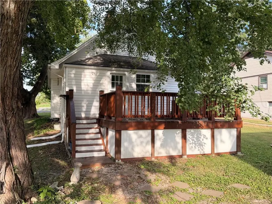 1535 S Cedar Avenue, Independence, MO 64052 - #2