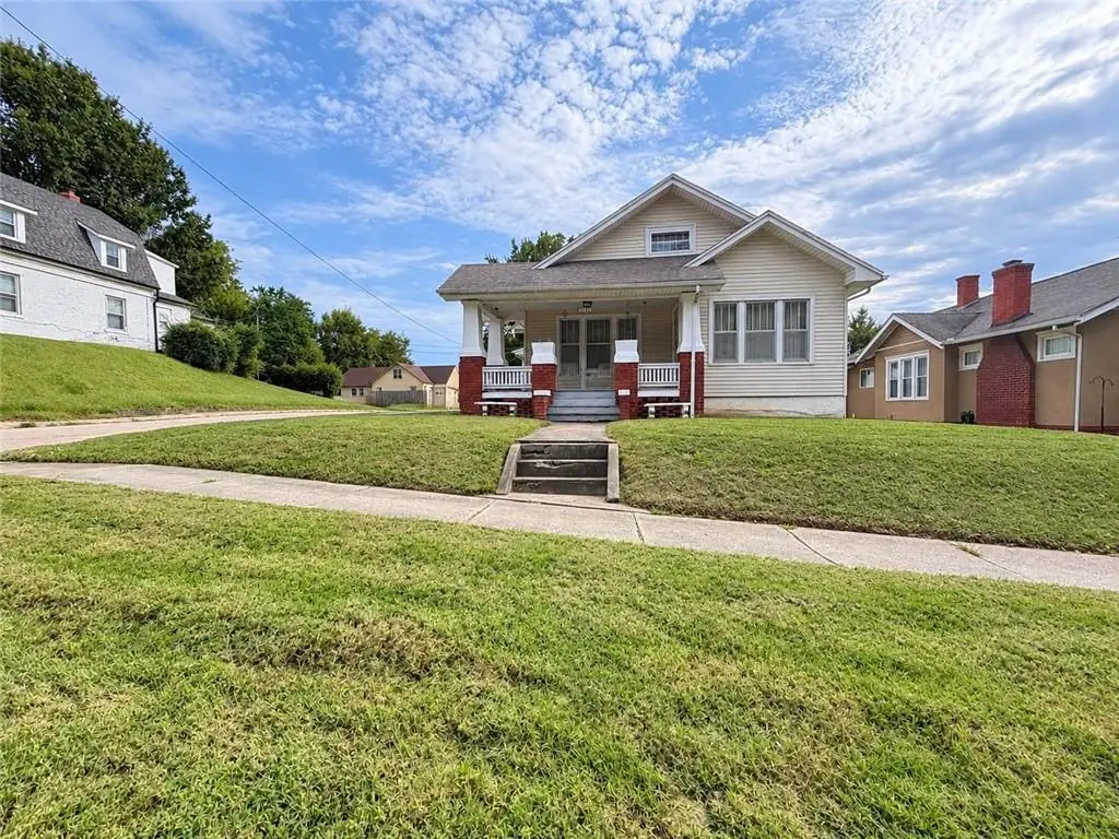 3140 Mitchell Avenue, Saint Joseph, MO 64507 - #1
