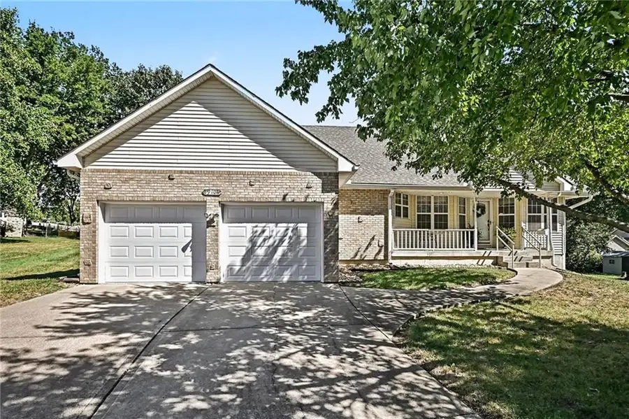19108 E 27th St Court, Independence, MO 64057 - #2