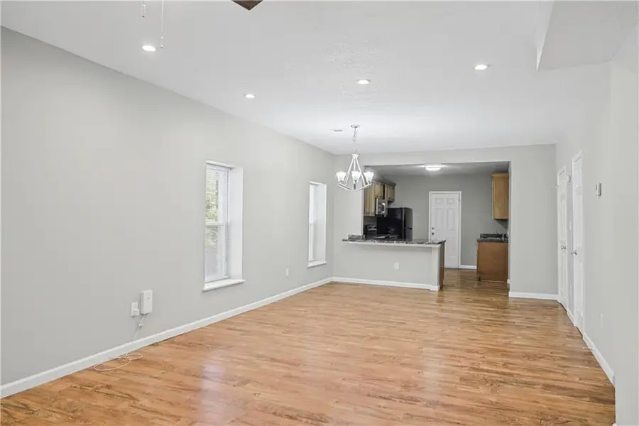 801 Cleveland Avenue, Kansas City, MO 64124 - #3