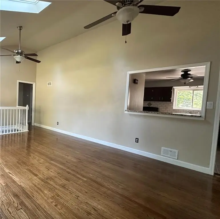 10401 E 69th Street, Raytown, MO 64133 - #3