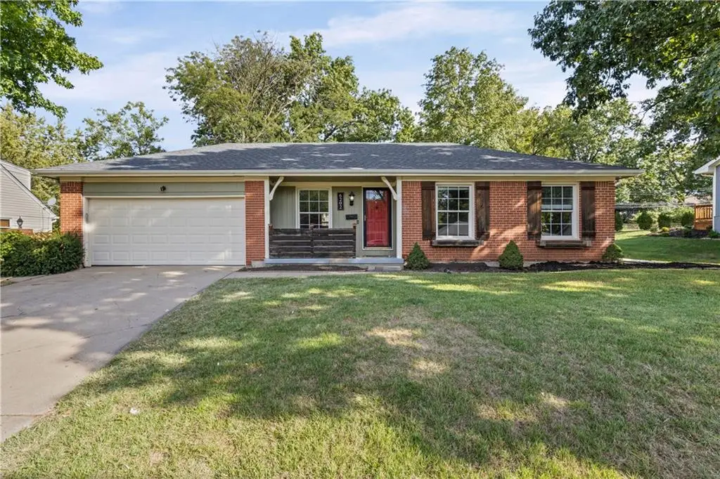6202 E 110th Street, Kansas City, MO 64134 - #1
