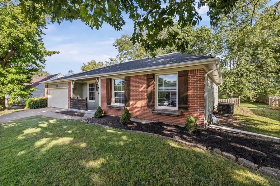 6202 E 110th Street, Kansas City, MO 64134 - #2