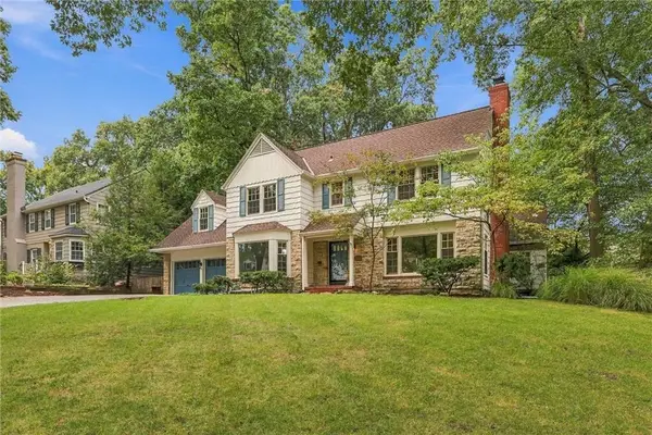 2518 Tomahawk Road, Mission Hills, KS 66208