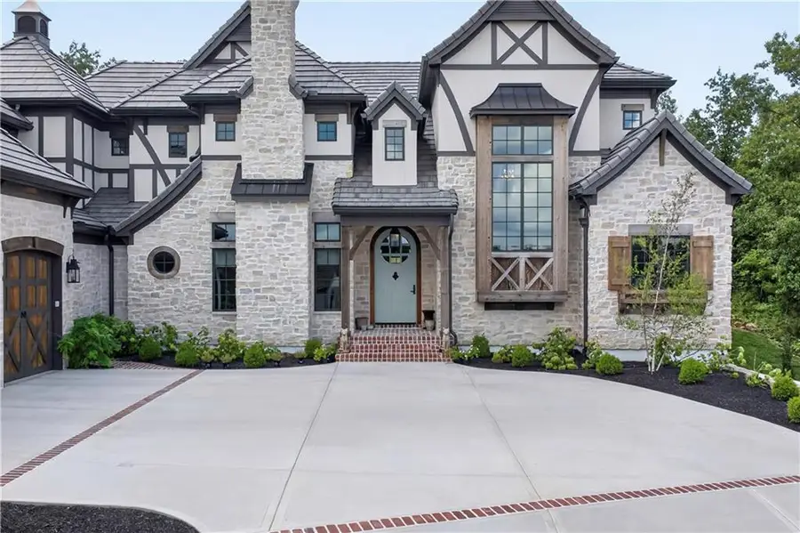 16414 Turnberry Street, Loch Lloyd, MO 64012 - #2