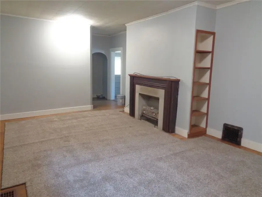 1918 S Elm Street, Pittsburg, KS 66762 - #2