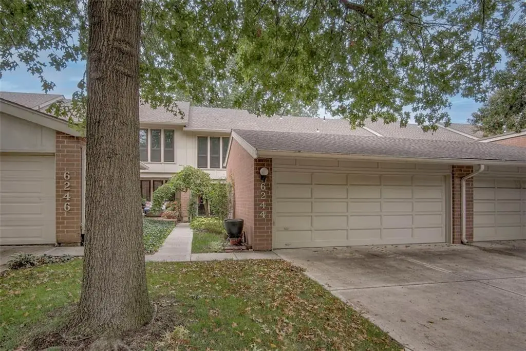 6244 Ash Street, Mission, KS 66205 - #1