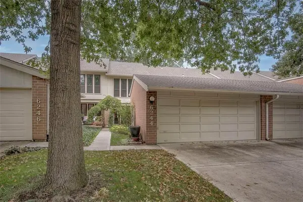 6244 Ash Street, Mission, KS 66205