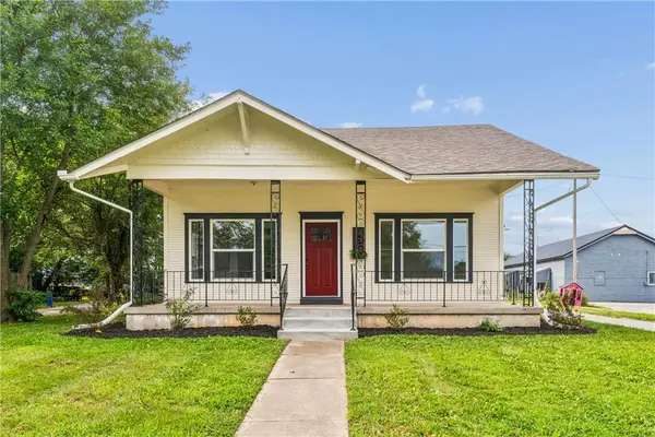 105 E Hale Street, Spring Hill, KS 66083