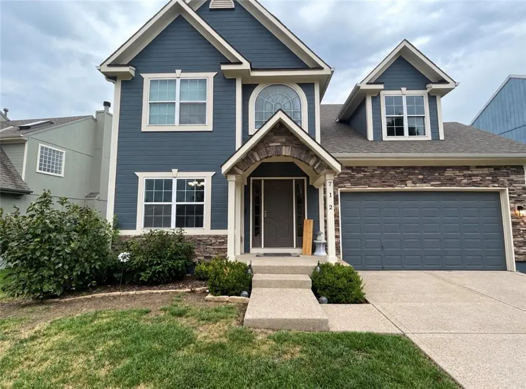 712 S Adams Street, Raymore, MO 64083 - #1