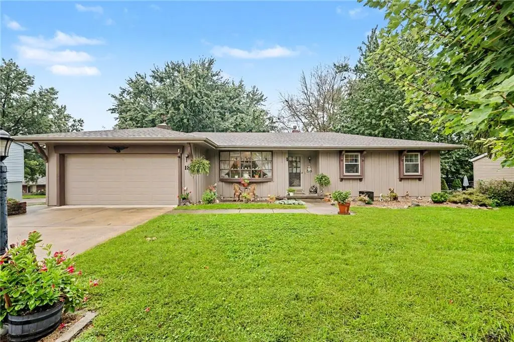 18 Northridge Drive, Saint Joseph, MO 64506 - #1
