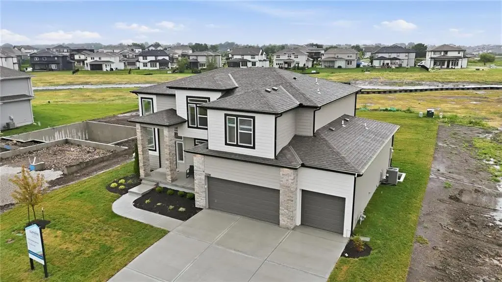 508 SW Chavis Drive, Blue Springs, MO 64064 - #1