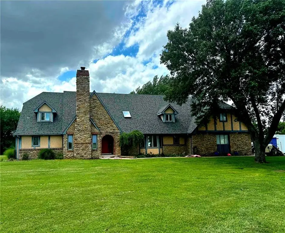 21898 Sunflower Road, Edgerton, KS 66021 - #1