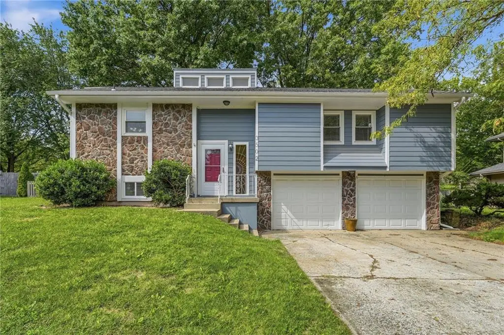3502 NW Lake Drive, Lees Summit, MO 64064 - #1
