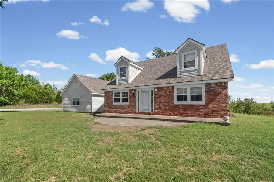 11991 Wood Oak Avenue, Richmond, MO 64085 - #3