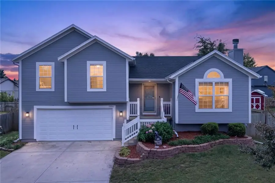 20941 W 226th Street, Spring Hill, KS 66083 - #3