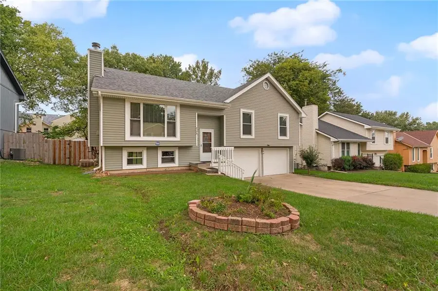 4108 N Troost Avenue, Kansas City, MO 64116 - #3
