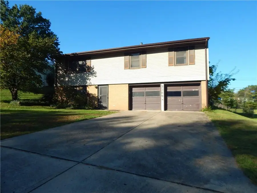 5360 N Richmond Avenue, Kansas City, MO 64119 - #3