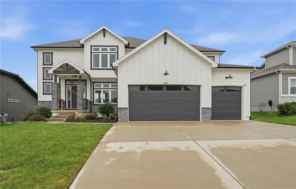 1709 SW Hightown Drive, Lees Summit, MO 64082 - #1
