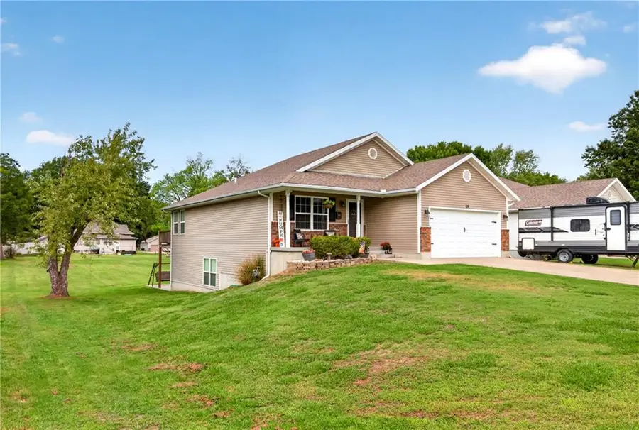108 S Wright Street, Frontenac, KS 66763 - #2