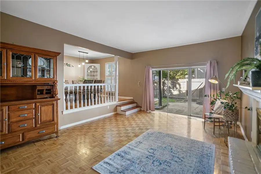 8732 Walmer Street, Overland Park, KS 66212 - #2