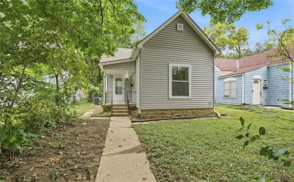 412 S Hocker Avenue, Independence, MO 64050