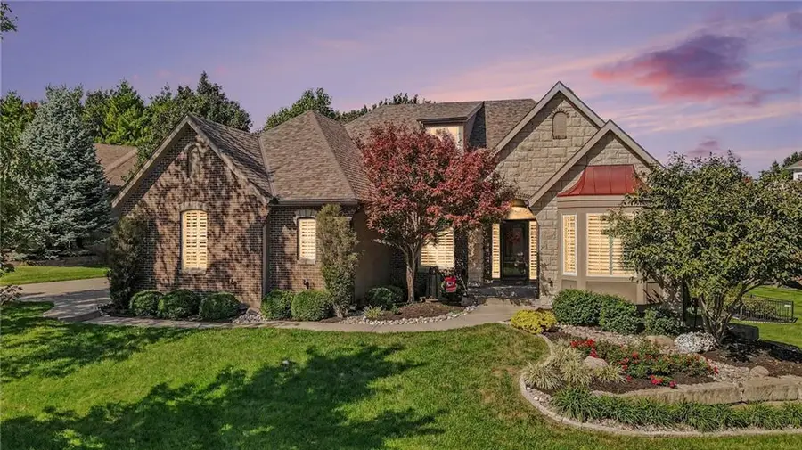 10230 N Prospect Avenue, Kansas City, MO 64155 - #2