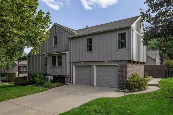 4314 W 112th Terrace, Leawood, KS 66211