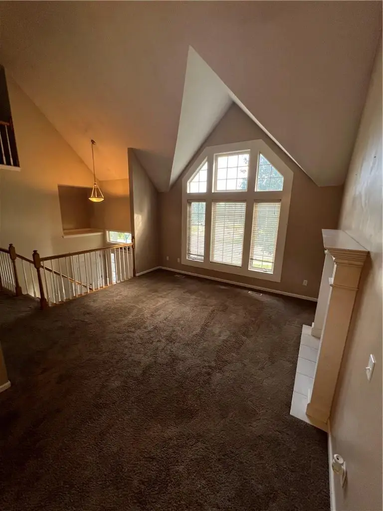 4217 N Devonshire Drive, Saint Joseph, MO 64506 - #2
