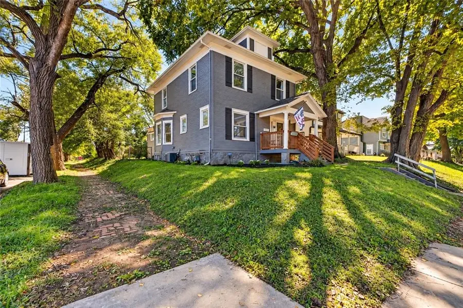 339 N 16th Street, Kansas City, KS 66102 - #2