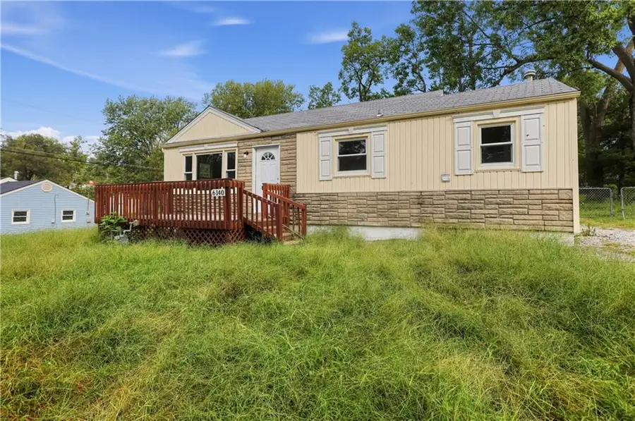 6140 Sloan Avenue, Kansas City, KS 66104 - #2