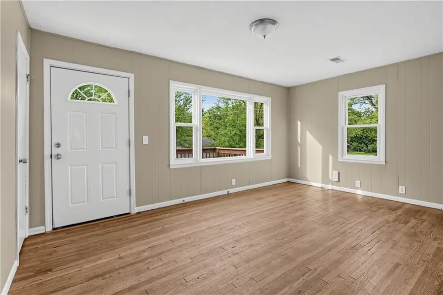6140 Sloan Avenue, Kansas City, KS 66104 - #3