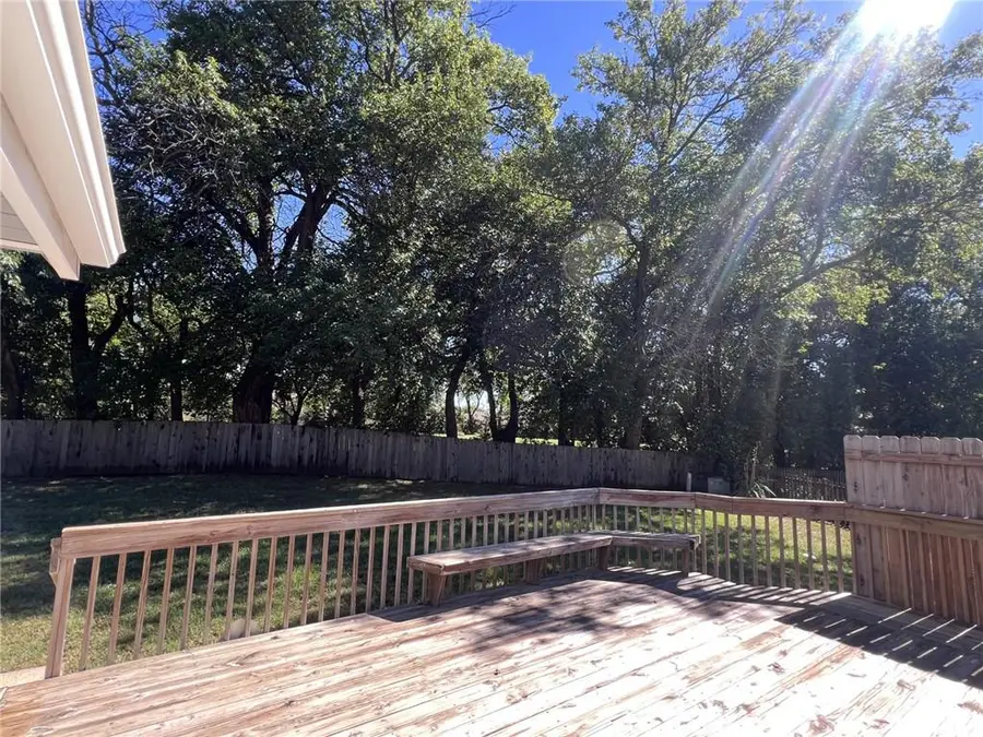 5755 Richards Circle, Shawnee, KS 66216 - #3