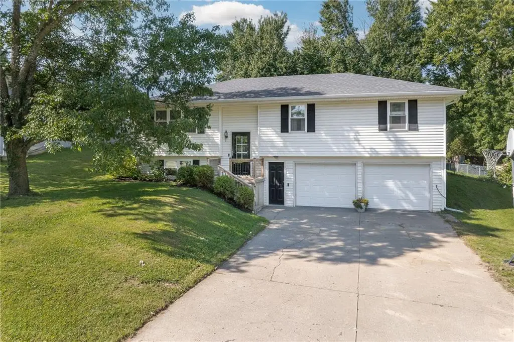 6214 N 23rd Street Terrace, Country Club, MO 64505 - #1